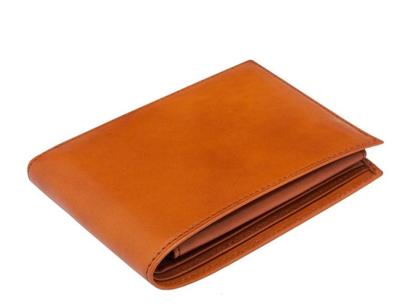 Bosca Credit Wallet with I.D. Passcase -Saddle- Bruna | SSENY43671