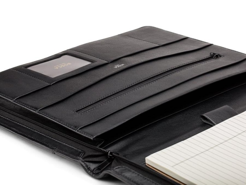 Bosca Deluxe Zip Around Portfolio Organizer Svarta | SEDFL44956