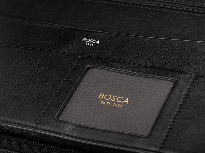 Bosca Deluxe Zip Around Portfolio Organizer Svarta | SEDFL44956