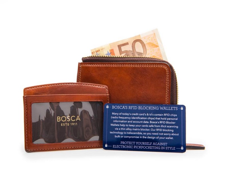 Bosca Euro Zip Wallet Bruna | SEZDE16545