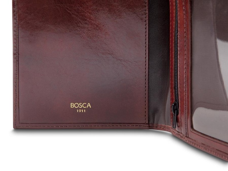 Bosca Flight Attendant Passport Wallet Bruna | TSEWZ64818