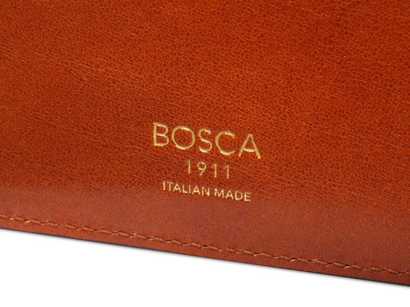 Bosca Italia Small Guitar Pick Wallet Bruna | FSEHY54265