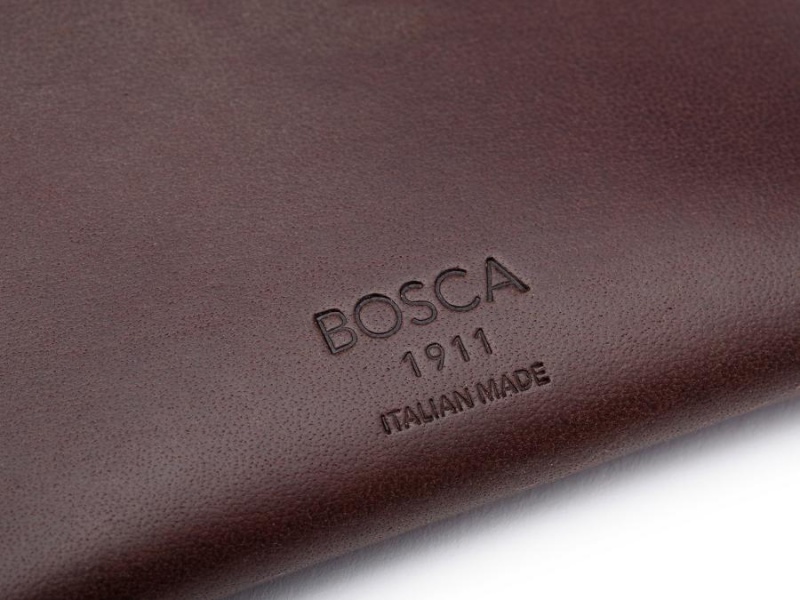 Bosca Tuck Tab Card Case Choklad | SSENY73057